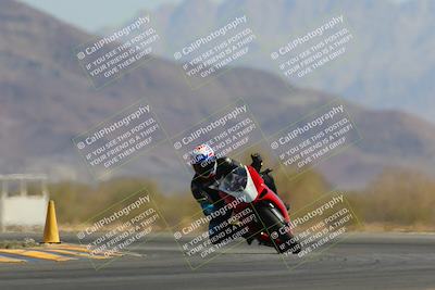 media/Apr-09-2023-SoCal Trackdays (Sun) [[333f347954]]/Turn 14 (1015am)/